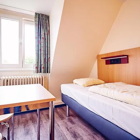 Jugendherberge Paderborn ホステル