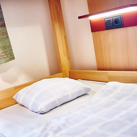 Jugendherberge Paderborn *